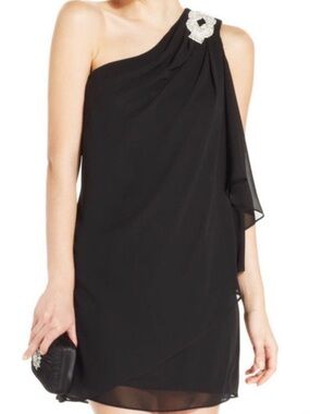 Xscape Black One-Shoulder Chiffon Evening cocktail Dress with Rhinestone Brooch